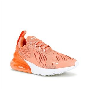 NWB Air Max 270 Sneaker Crimson Bliss & White
Nike